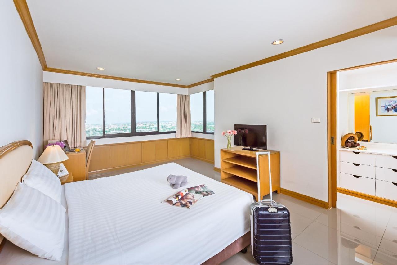 Riverine Place Hotel And Residence Nonthaburi Exterior foto