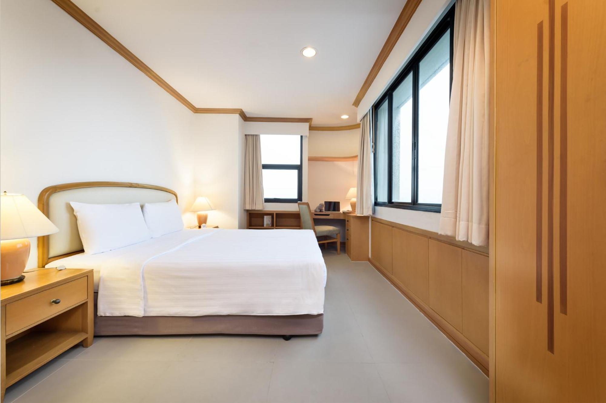 Riverine Place Hotel And Residence Nonthaburi Exterior foto